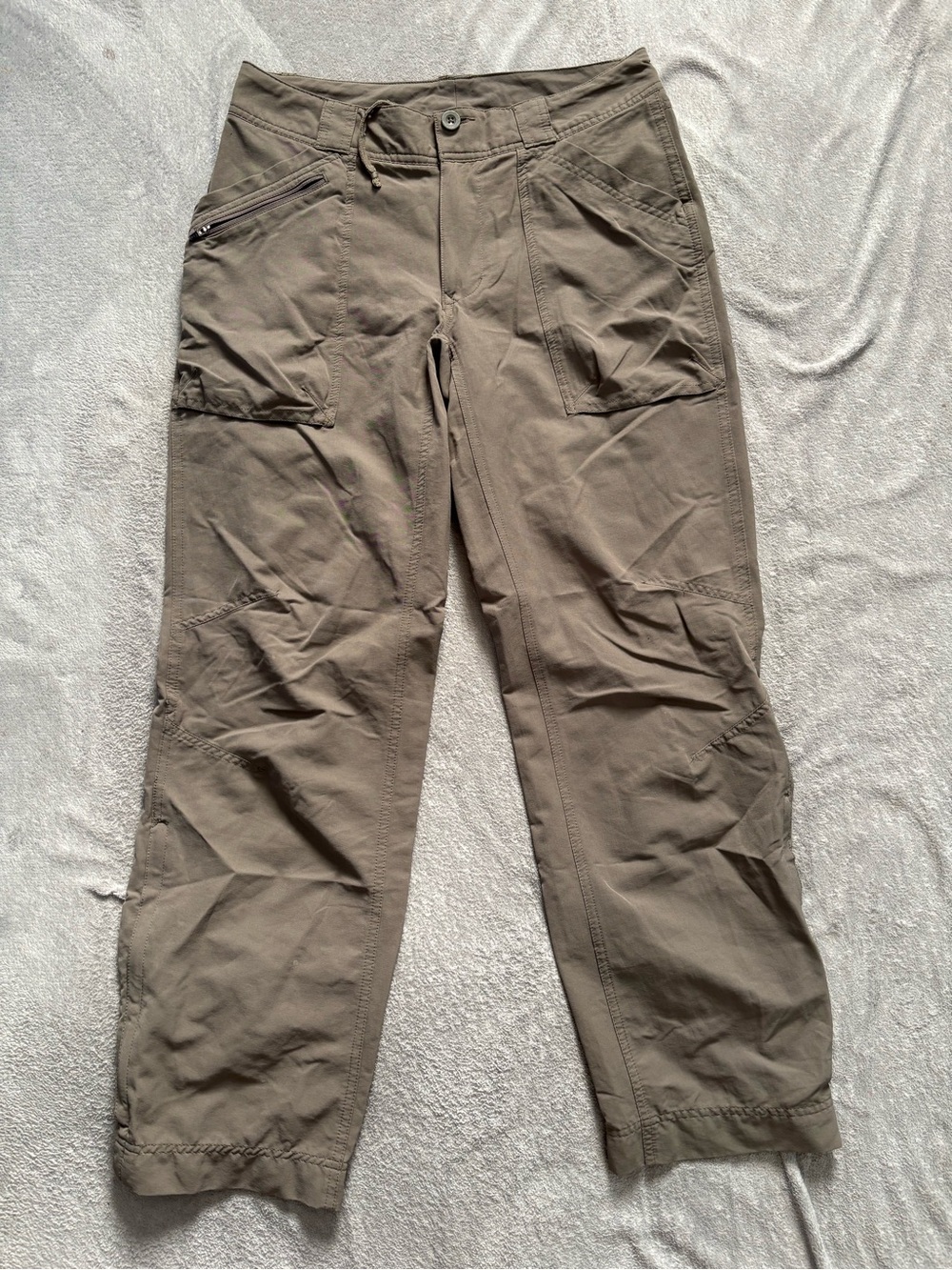 REI Pants Womens 8 Beige Cargo Hiking Quick Dry Nylon UPF 50+ Ankle Strap